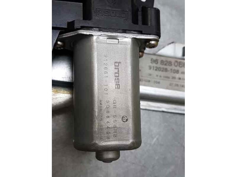 Recambio de elevalunas trasero derecho para peugeot 3008 style referencia OEM IAM 9682808680  ELECTRICO