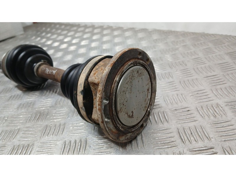 Recambio de transmision delantera izquierda para nissan terrano/terrano.ii (r20) tdi 4wd referencia OEM IAM 391007F00A  