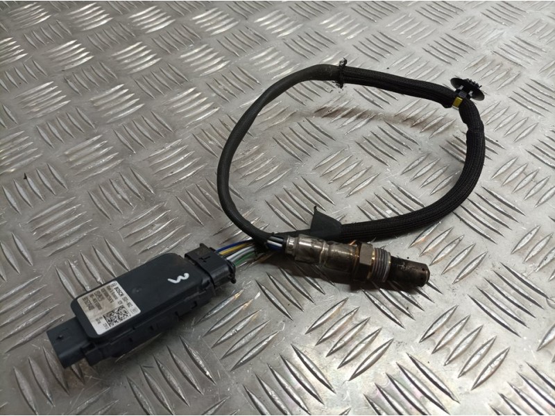 Recambio de sonda lambda para peugeot 308 active pack bluehdi 130 s&s referencia OEM IAM 9816276480 0281008675676 BOSCH