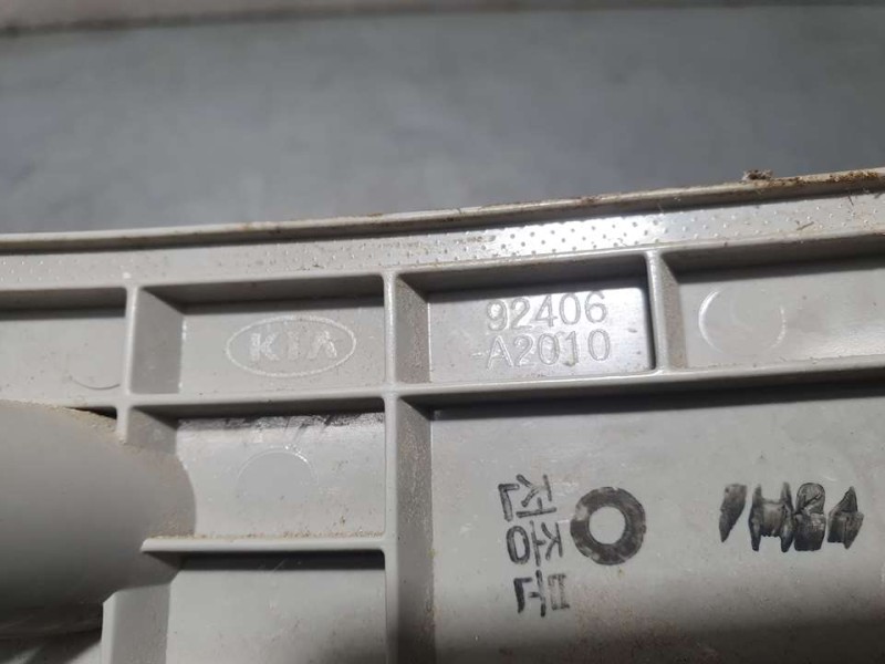 Recambio de piloto trasero derecho paragolpes para kia ceed business referencia OEM IAM 92406A2010  