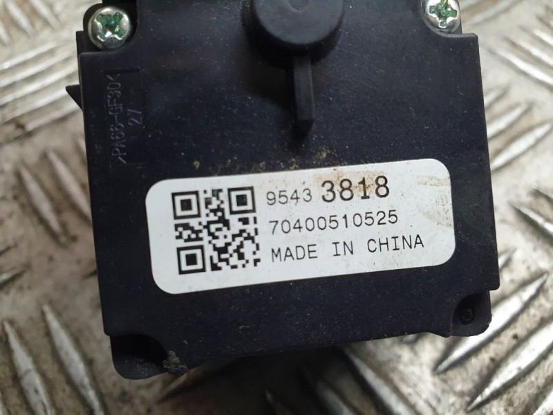 Recambio de mando limpia para opel corsa e business referencia OEM IAM 95433818  