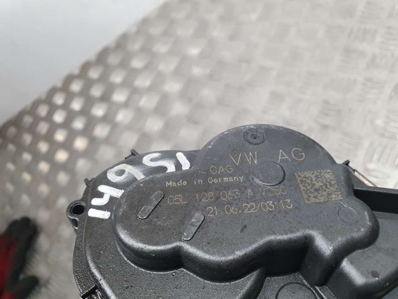 Recambio de caja mariposa para volkswagen t-roc bluemotion referencia OEM IAM 05L128063A  