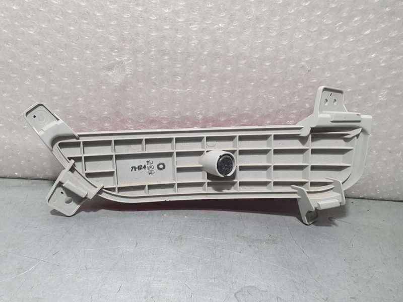 Recambio de piloto trasero izquierdo paragolpes para kia ceed business referencia OEM IAM 92405A2010  