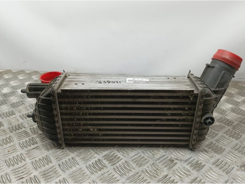Recambio de intercooler para peugeot 5008 active referencia OEM IAM 9673015780 R1402005 BEHR