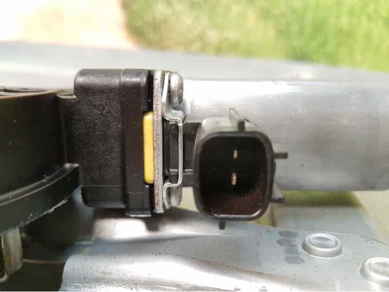 Recambio de elevalunas delantero derecho para dacia sandero stepway referencia OEM IAM 807209299R 2 PINS ELECTRICO