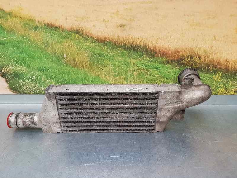 Recambio de intercooler para opel combo (corsa c) familiar referencia OEM IAM 24466787 93957004 BEHR