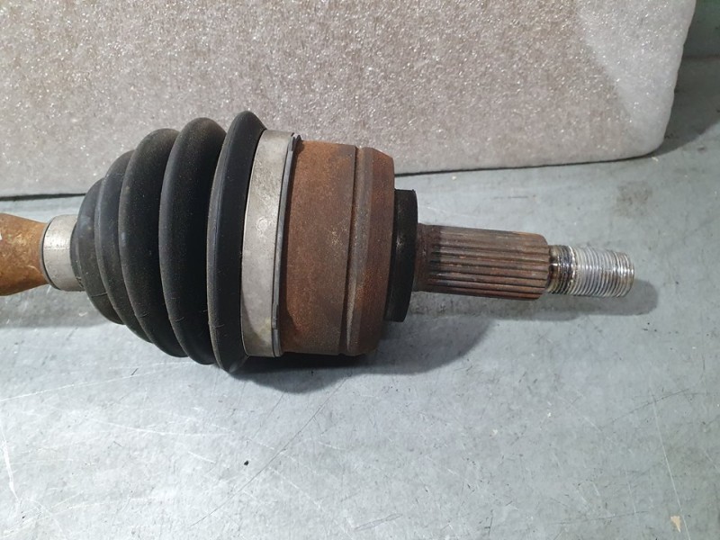 Recambio de transmision delantera derecha para renault megane iv berlina 5p life referencia OEM IAM 391009996R 10396161 