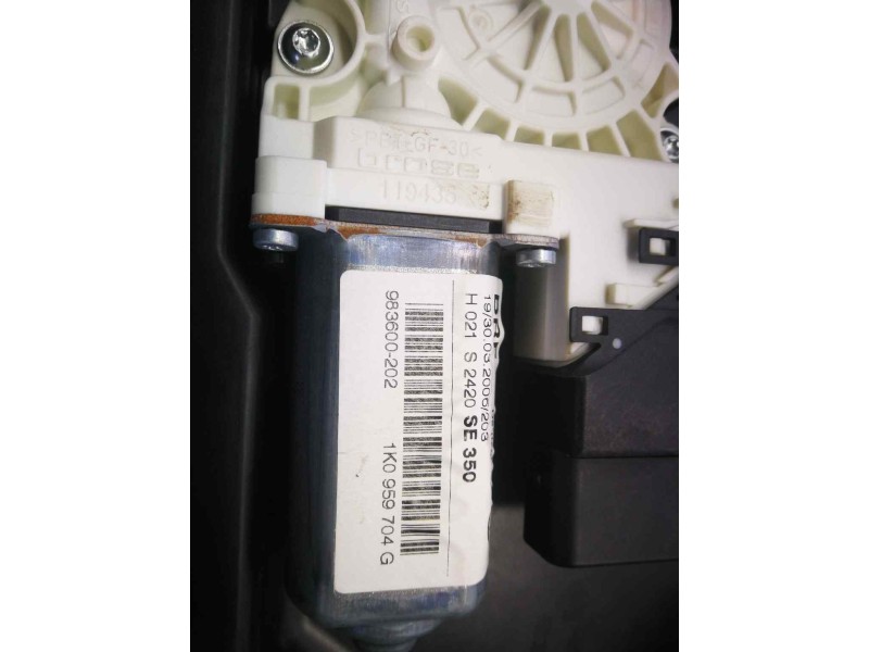 Recambio de elevalunas trasero derecho para seat leon (1p1) 1.9 tdi referencia OEM IAM 1K0959704G  18 PINS