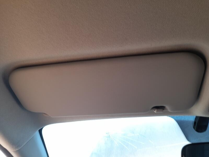 Recambio de parasol izquierdo para kia stonic (yb) 1.0 t-gdi referencia OEM IAM 85210H8010BF3  