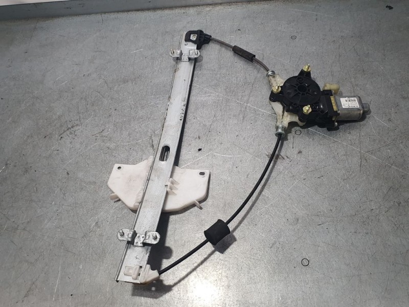 Recambio de elevalunas delantero izquierdo para kia picanto (ja) attract referencia OEM IAM 82450G6000 F00S1W2208 BOSCH ELECTRIC