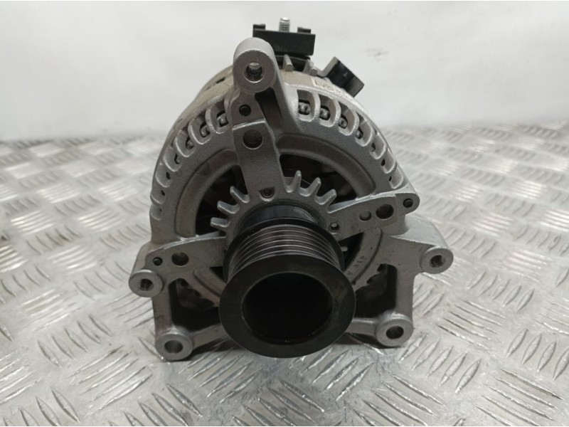 Recambio de alternador para bmw serie 2 gran coupe (f44) 220d aventage 4p referencia OEM IAM 8680374 1042119870 DENSO