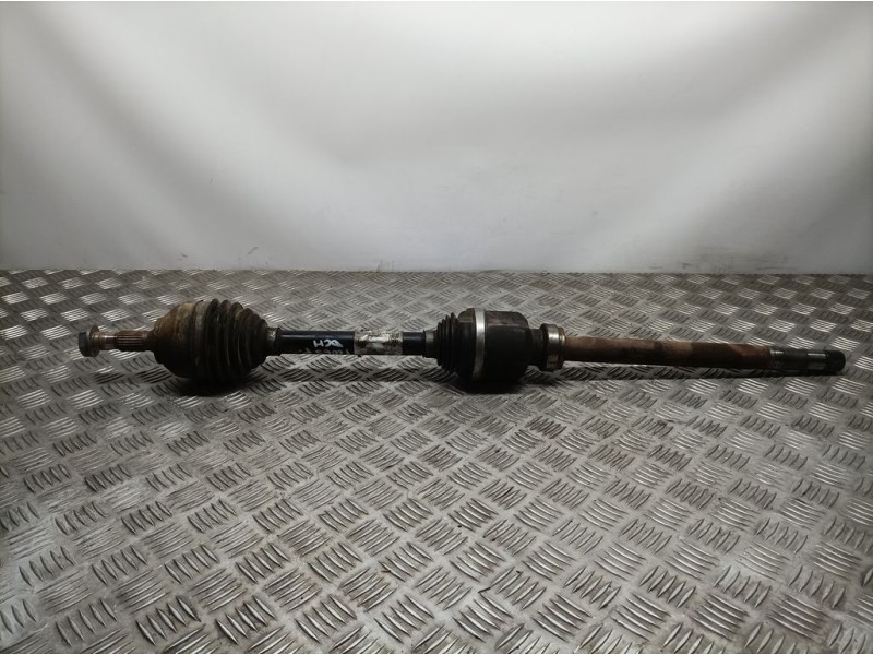 Recambio de transmision delantera derecha para peugeot 5008 active referencia OEM IAM   SIN REFERENCIA