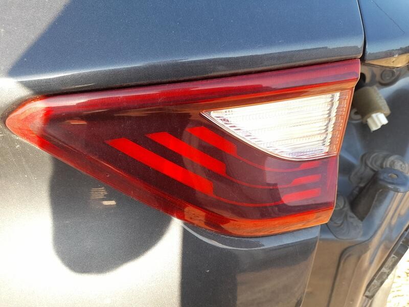 Recambio de piloto trasero derecho interior para kia stonic (yb) 1.0 t-gdi referencia OEM IAM 92404H8500  