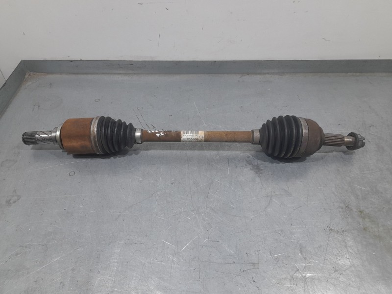 Recambio de transmision delantera izquierda para renault clio iii (br0/1, cr0/1) 1.5 dci referencia OEM IAM 8201055669 EBJ87MBC1