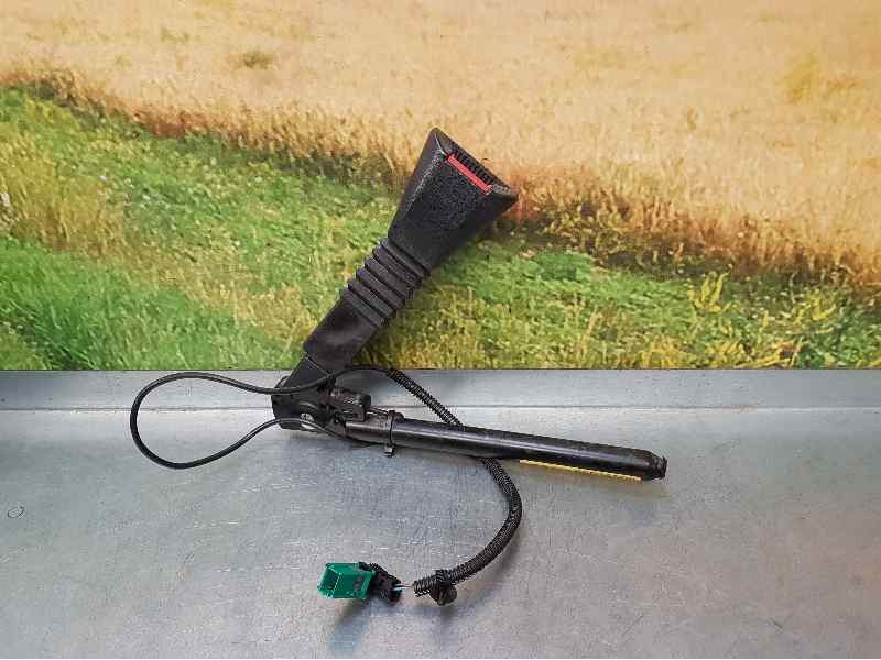 Recambio de pretensor airbag izquierdo para opel combo (corsa c) familiar referencia OEM IAM   