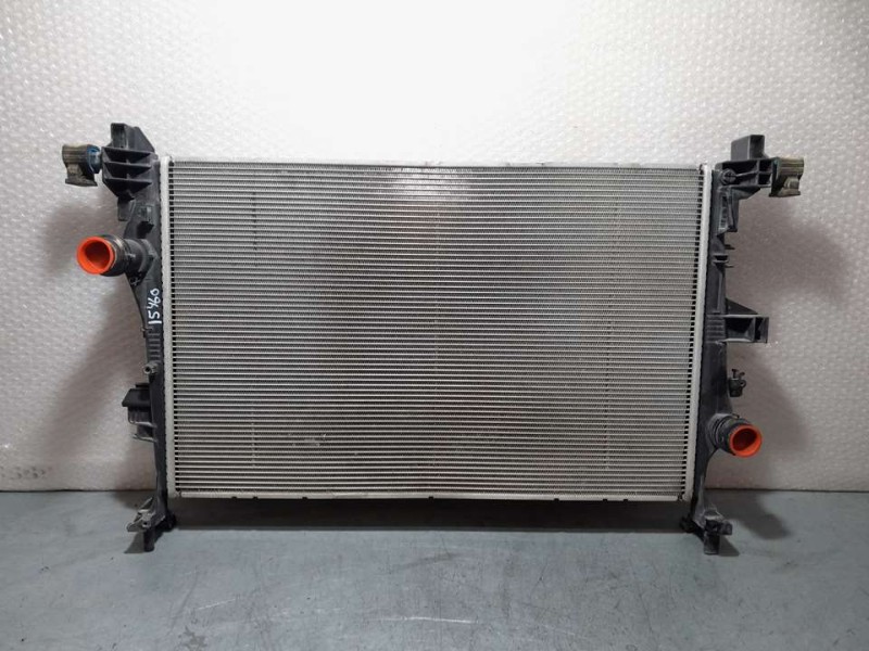 Recambio de radiador agua para jeep renegade dawn of justice 4x2 referencia OEM IAM 52009105  