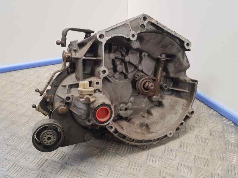 Recambio de caja cambios para citroën saxo 1.5 d sx referencia OEM IAM 20CF02 0113892 5VELOCIDADES
