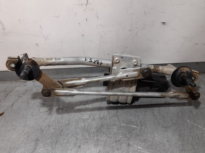 Recambio de motor limpia delantero para kia picanto (ja) attract referencia OEM IAM 981101Y000  