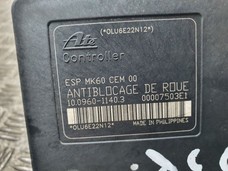 Recambio de abs para citroën c5 berlina attraction referencia OEM IAM 10096011403  ATE