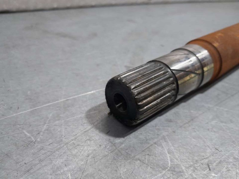 Recambio de transmision delantera derecha para jeep renegade dawn of justice 4x2 referencia OEM IAM 51993490  