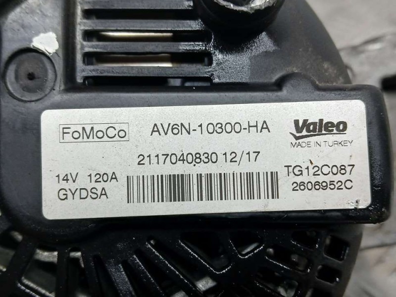 Recambio de alternador para ford focus lim. trend referencia OEM IAM AV6N10300HA 2606952C VALEO