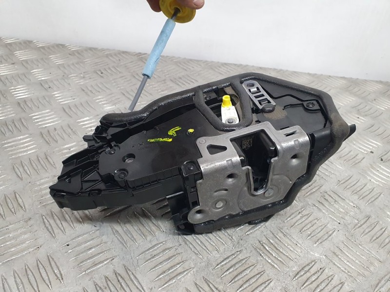 Recambio de cerradura puerta delantera derecha para bmw serie 2 gran coupe (f44) 220d aventage 4p referencia OEM IAM 795614207 1