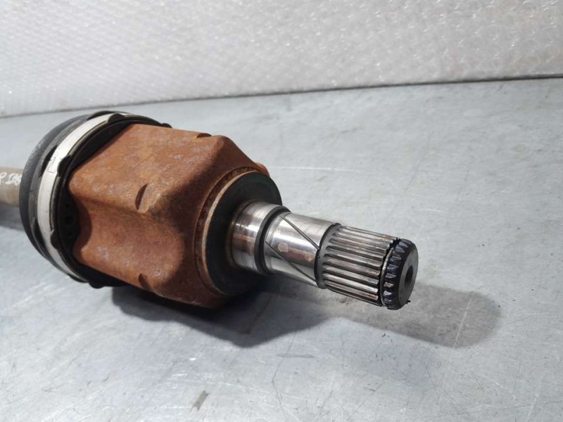 Recambio de transmision delantera izquierda para jeep renegade dawn of justice 4x2 referencia OEM IAM 52088372  