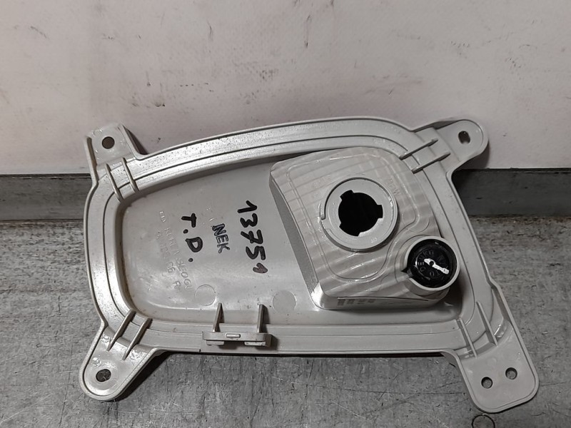 Recambio de piloto trasero derecho paragolpes para kia picanto (ja) attract referencia OEM IAM 92405G6  