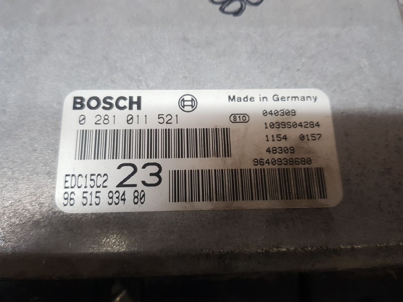Recambio de centralita motor uce para citroën xsara picasso (n68) 2.0 hdi referencia OEM IAM 9651593480 BOSCH 0281011521