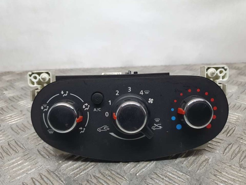 Recambio de mando calefaccion / aire acondicionado para dacia lodgy ambiance referencia OEM IAM 5P3743000  