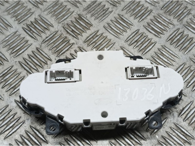 Recambio de mando climatizador para ford fiesta (cb1) sport referencia OEM IAM 69897301D  