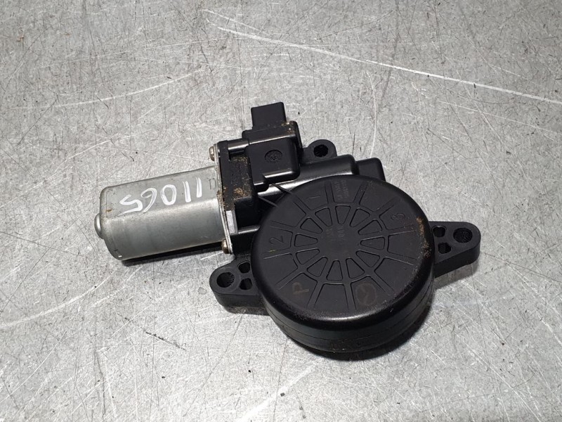 Recambio de motor elevalunas delantero izquierdo para mazda 2 lim. (de) 1.3 active (5-ptas.) (55kw) referencia OEM IAM D66515958