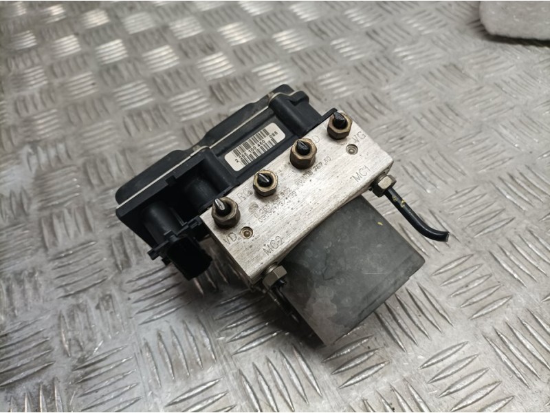 Recambio de abs para peugeot 307 (s1) xr referencia OEM IAM 9650576780 0265231302 BOSCH