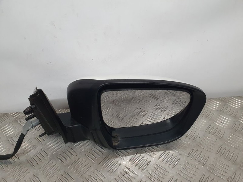 Recambio de retrovisor derecho para nissan qashqai (j11) acenta referencia OEM IAM 20805002  ELECTRICO TOCADO