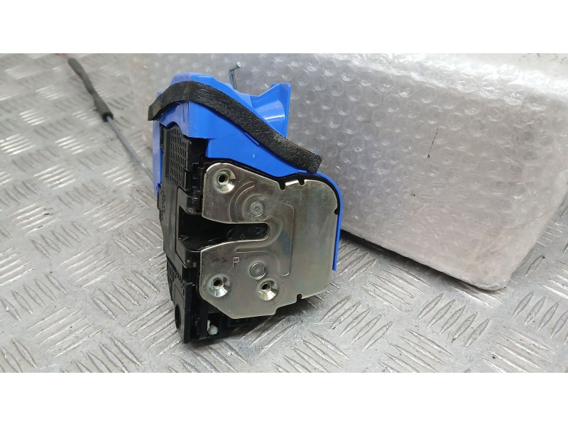 Recambio de cerradura puerta delantera derecha para hyundai i20 iii (bc3, bi3) 1.0 t-gdi referencia OEM IAM 81320Q0010 ELECTRICA