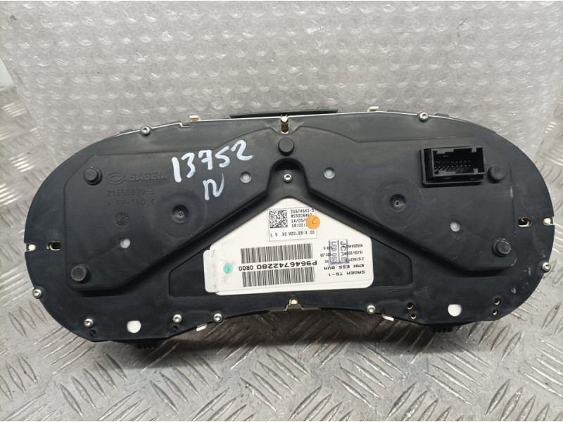 Recambio de cuadro instrumentos para peugeot 307 (s1) xr referencia OEM IAM 9646742280 216746373 SAGEM