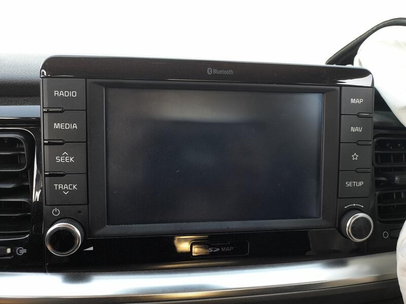 Recambio de sistema navegacion gps para kia stonic (yb) 1.0 t-gdi referencia OEM IAM 96550H8151FHV  
