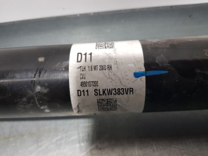 Recambio de transmision delantera derecha para hyundai tucson essence 2wd referencia OEM IAM 49501D7200  