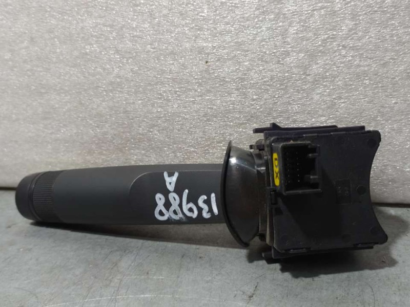 Recambio de mando intermitentes para chevrolet cruze hatchback lt referencia OEM IAM 20941129  