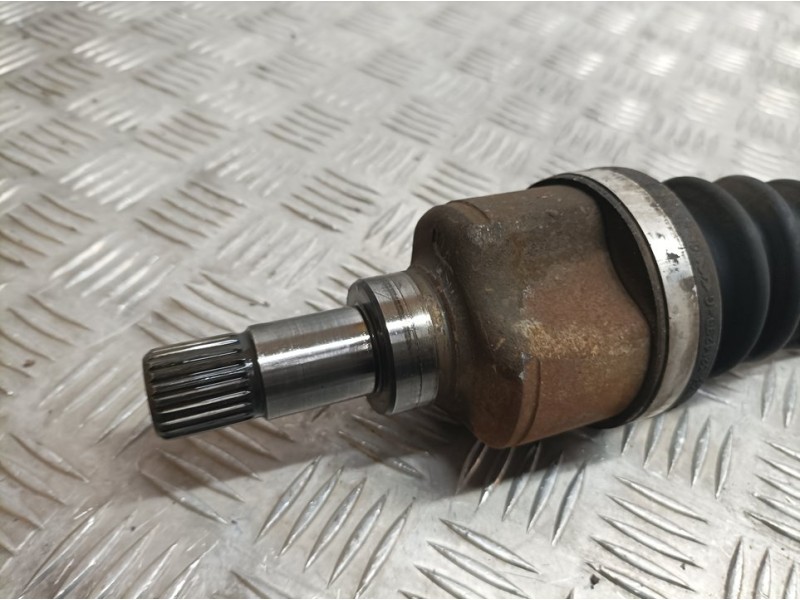 Recambio de transmision delantera izquierda para peugeot 307 (s1) xr referencia OEM IAM 9636786780  