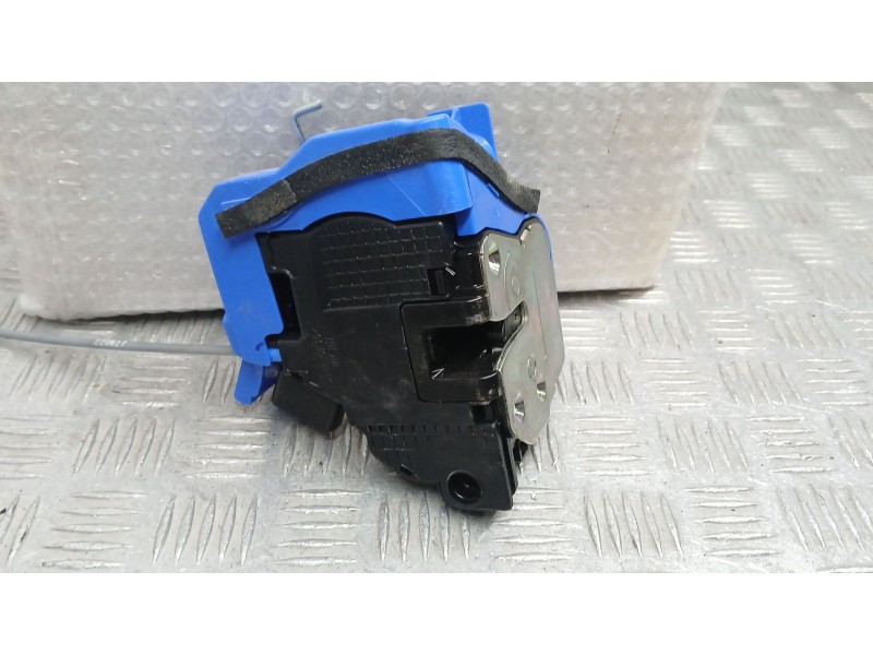 Recambio de cerradura puerta delantera derecha para hyundai i20 iii (bc3, bi3) 1.0 t-gdi referencia OEM IAM 81320Q0010 ELECTRICA