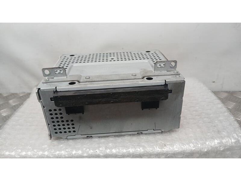 Recambio de sistema audio / radio cd para ford focus lim. trend referencia OEM IAM F1BT18C815GL  10R048415