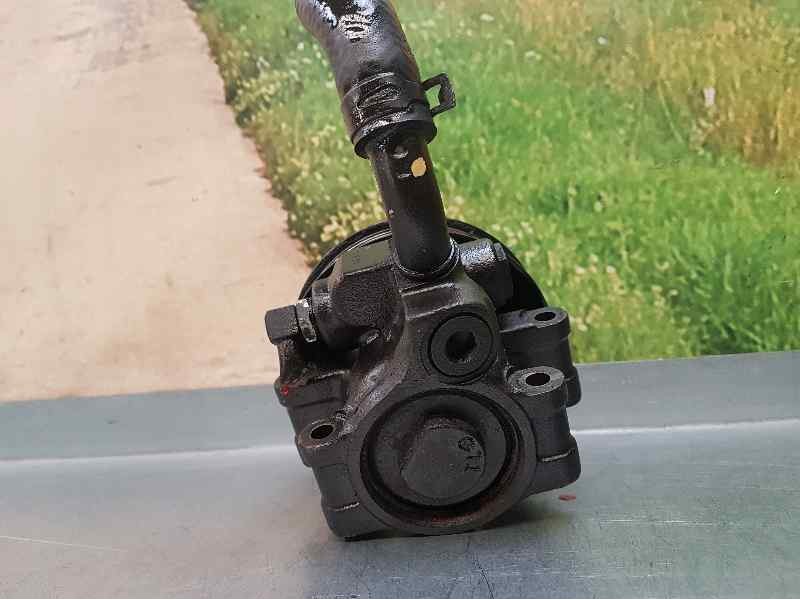 Recambio de bomba direccion para ford focus berlina (cak) ambiente referencia OEM IAM 9JE0202 HBDCX 