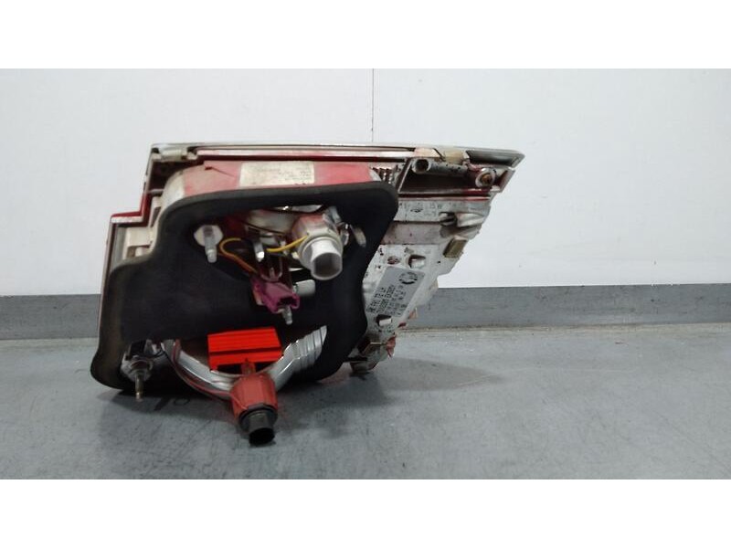 Recambio de piloto trasero izquierdo para bmw serie 7 (f01/f02) 730d referencia OEM IAM 7182205 INTERIOR INTERIOR