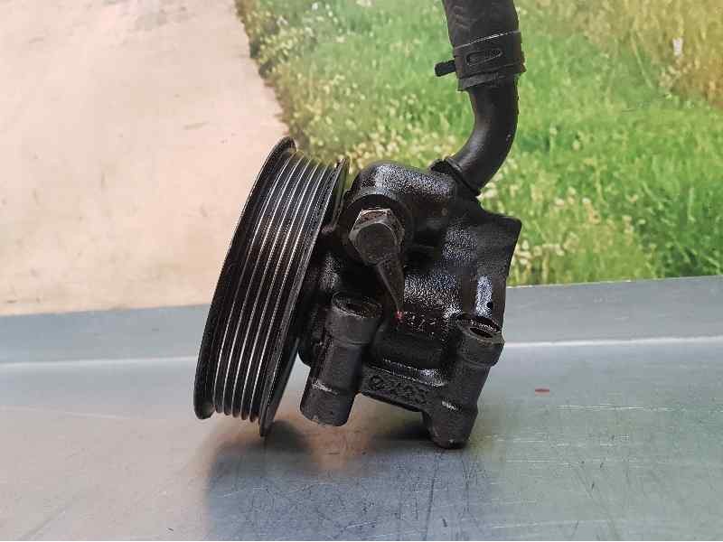 Recambio de bomba direccion para ford focus berlina (cak) ambiente referencia OEM IAM 9JE0202 HBDCX 