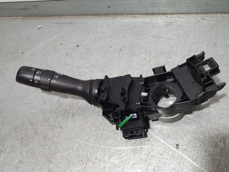 Recambio de mando luces para peugeot 108 active referencia OEM IAM   SIN REFERENCIA