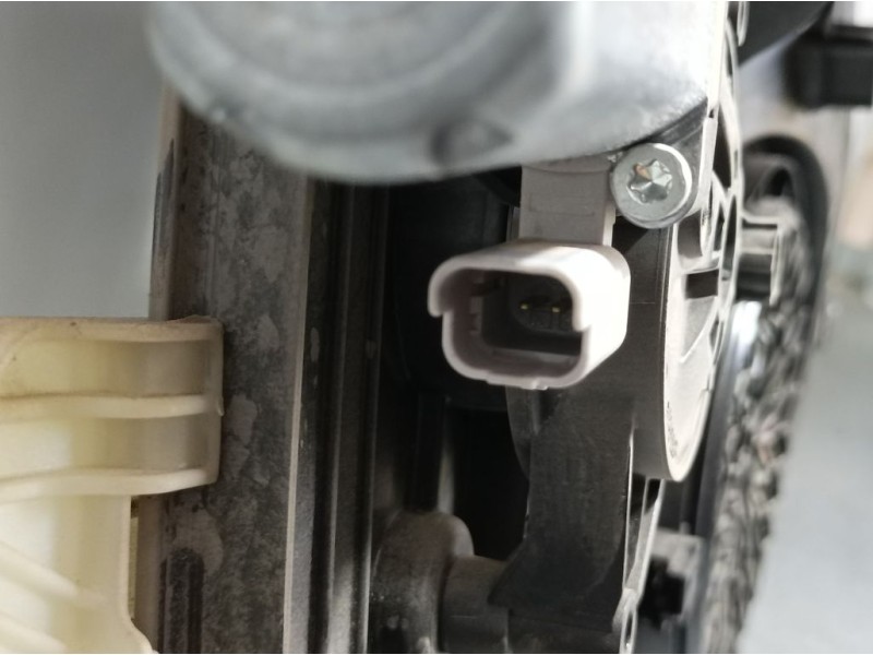 Recambio de elevalunas delantero izquierdo para citroën berlingo live m referencia OEM IAM 9817212180  ELECTRICO 2 PINS