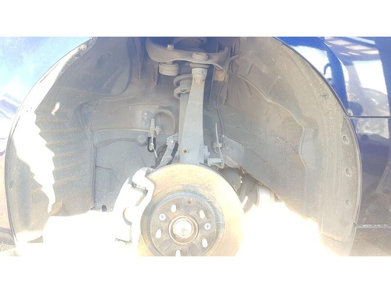 Recambio de plastico pase rueda del. izq. para mazda 6 sedán (gh) 1.8 mzr referencia OEM IAM GS1D56140H  