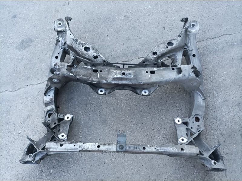 Recambio de puente delantero para bmw serie 7 (f01/f02) 730d referencia OEM IAM 6796693 VT6N54LL 
