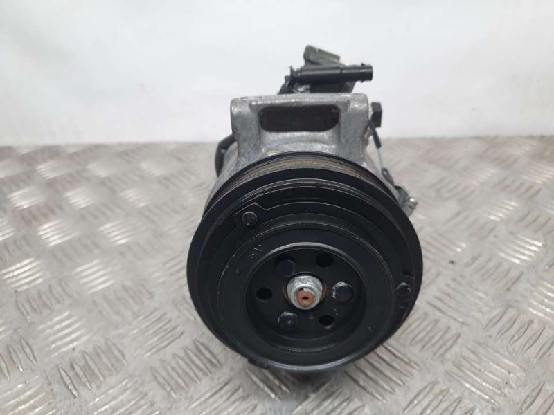 Recambio de compresor aire acondicionado para mercedes-benz sprinter iii furgón fwd 311/314 cdi fwd l2 (910.633) referencia OEM 